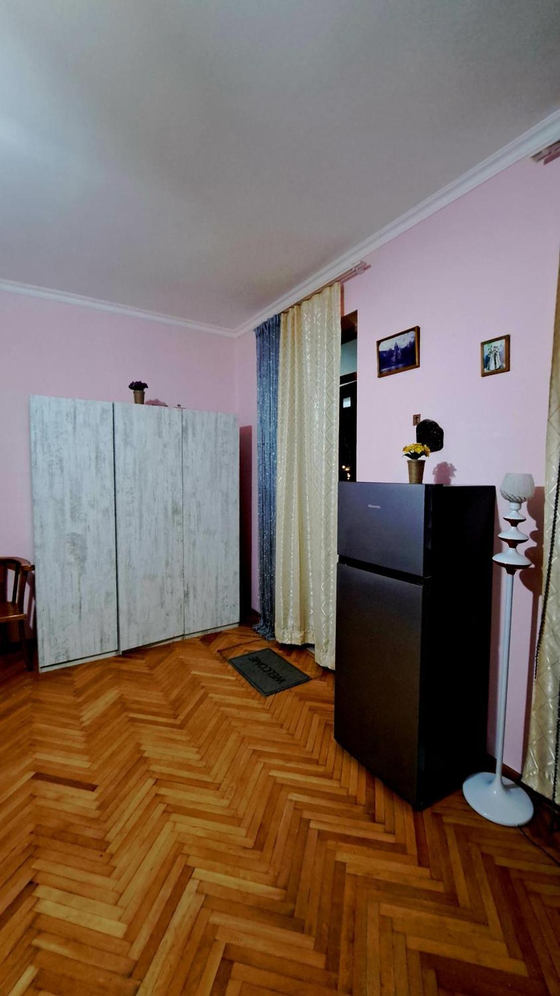 Beautiful Apartment In Old Tbilisi Room photo
